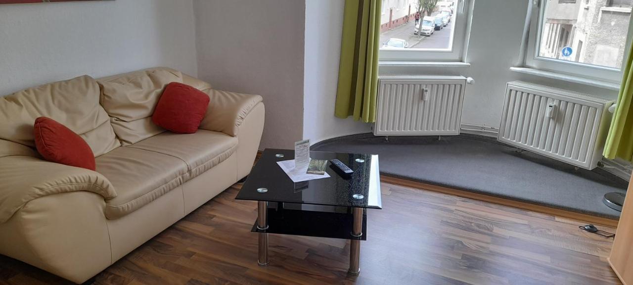 Apartment-Hotel Schillerplatz Wittenberge Esterno foto