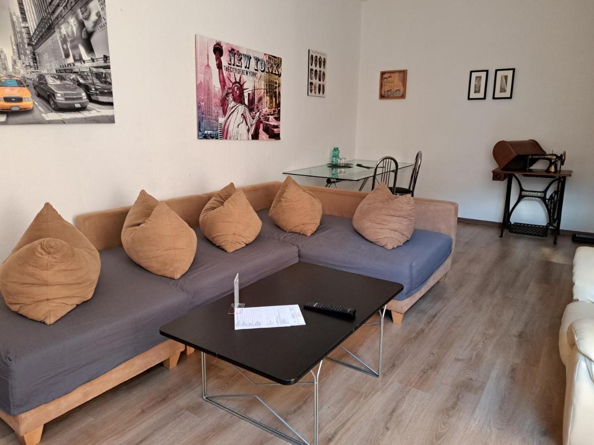 Apartment-Hotel Schillerplatz Wittenberge Esterno foto