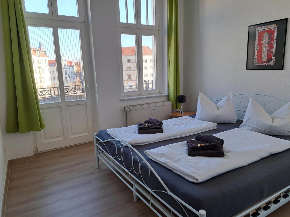 Apartment-Hotel Schillerplatz Wittenberge Esterno foto
