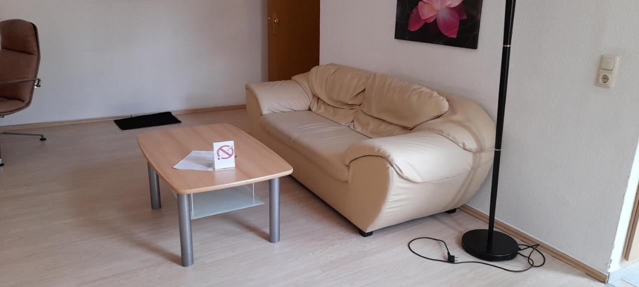 Apartment-Hotel Schillerplatz Wittenberge Esterno foto