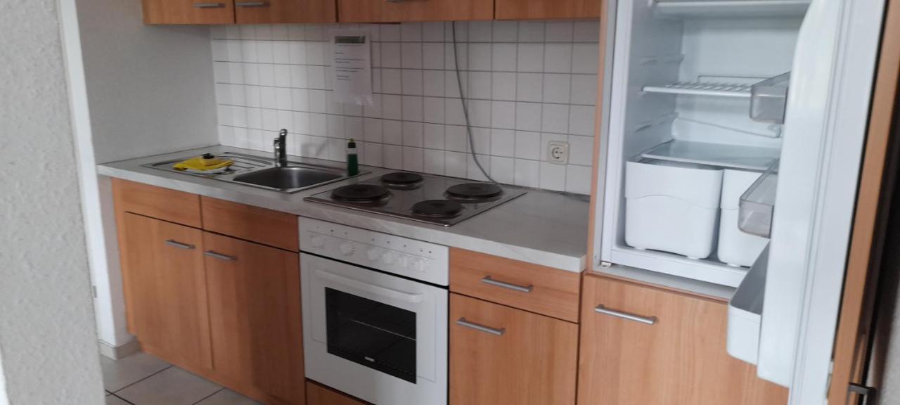 Apartment-Hotel Schillerplatz Wittenberge Esterno foto