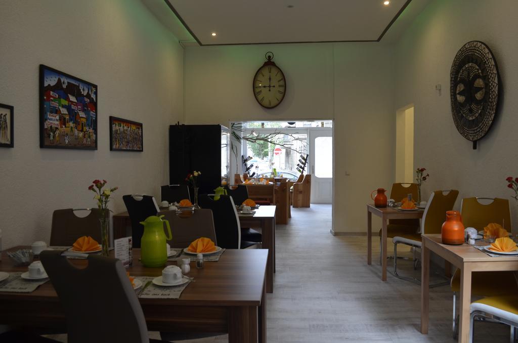 Apartment-Hotel Schillerplatz Wittenberge Esterno foto